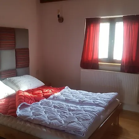 Bed & Breakfast Konoba Ognjiste