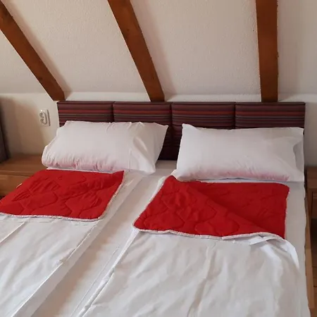 Konoba Ognjiste Bed & Breakfast