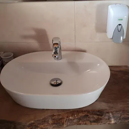 Panzió Konoba Ognjiste Sokolac