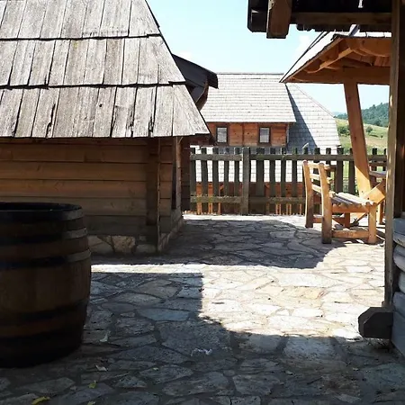 Nocleg ze śniadaniem Konoba Ognjiste 3*