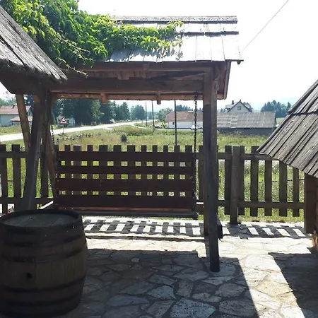 Konoba Ognjiste Nocleg ze śniadaniem 3*