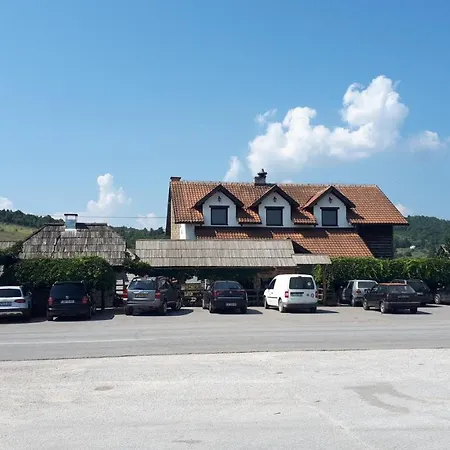 Konoba Ognjiste Panzió 3*